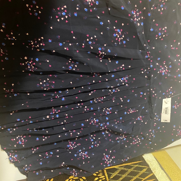 Floral platted skirt - Picture 5 of 9